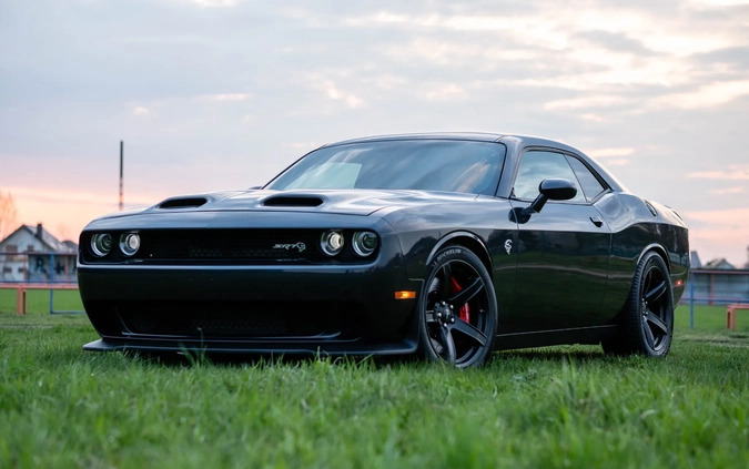 Dodge Challenger cena 299000 przebieg: 44000, rok produkcji 2019 z Sokółka małe 172